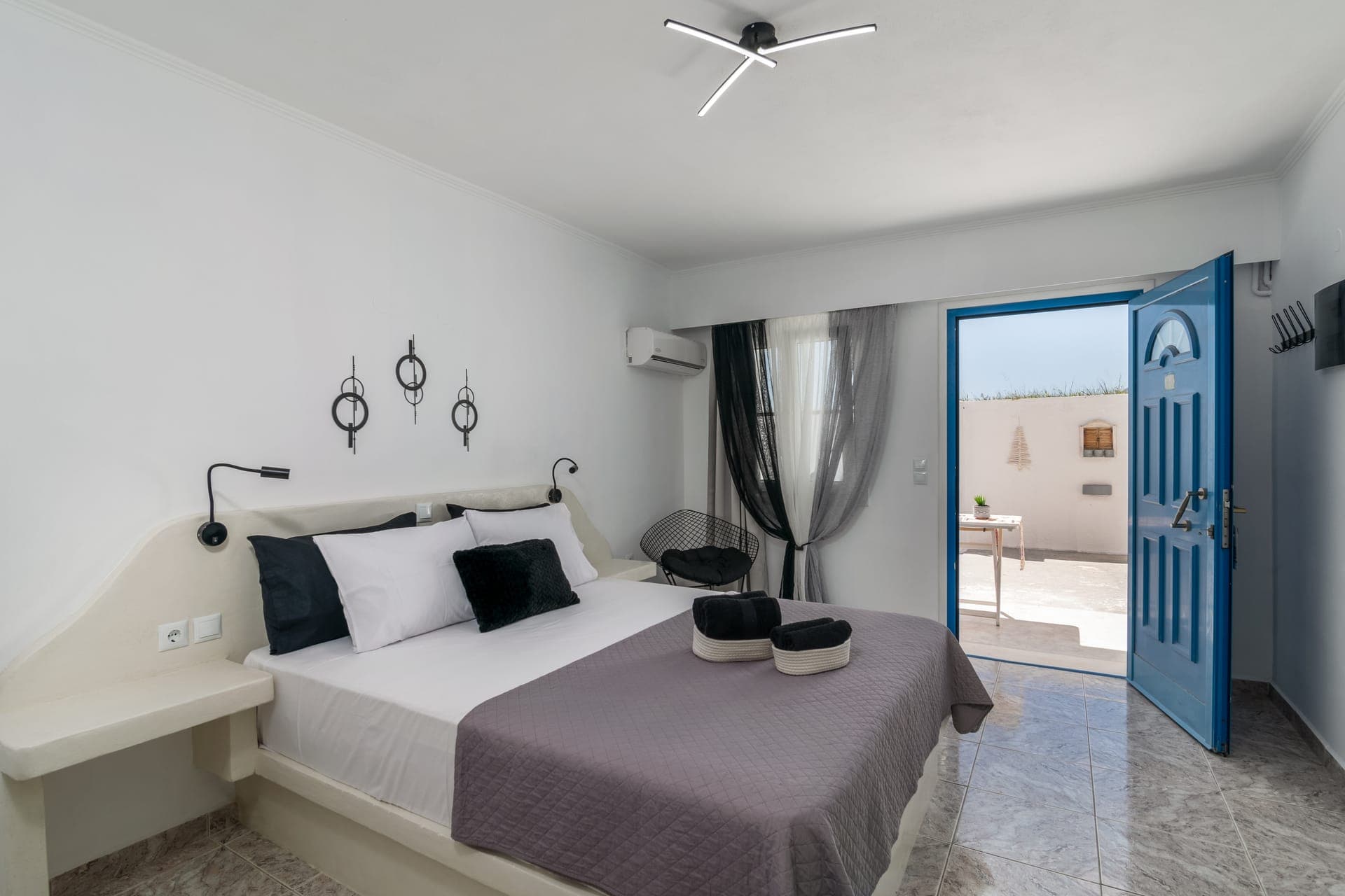 properties-MILOESSA-1.jpg