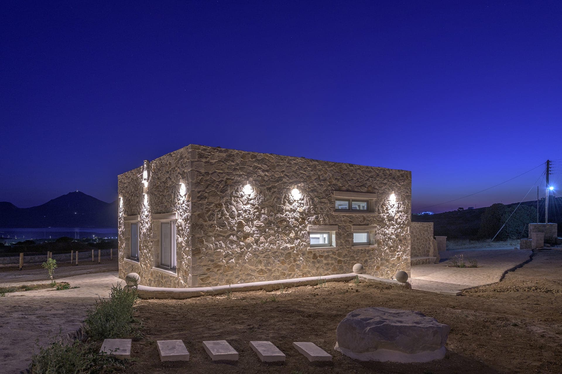 properties-MILOSTONEV-3.jpg