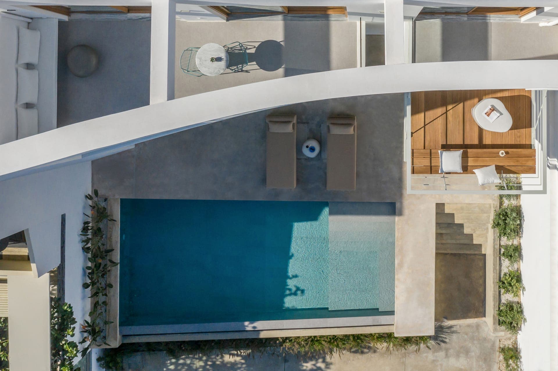 properties-MIMAZE-1.jpg