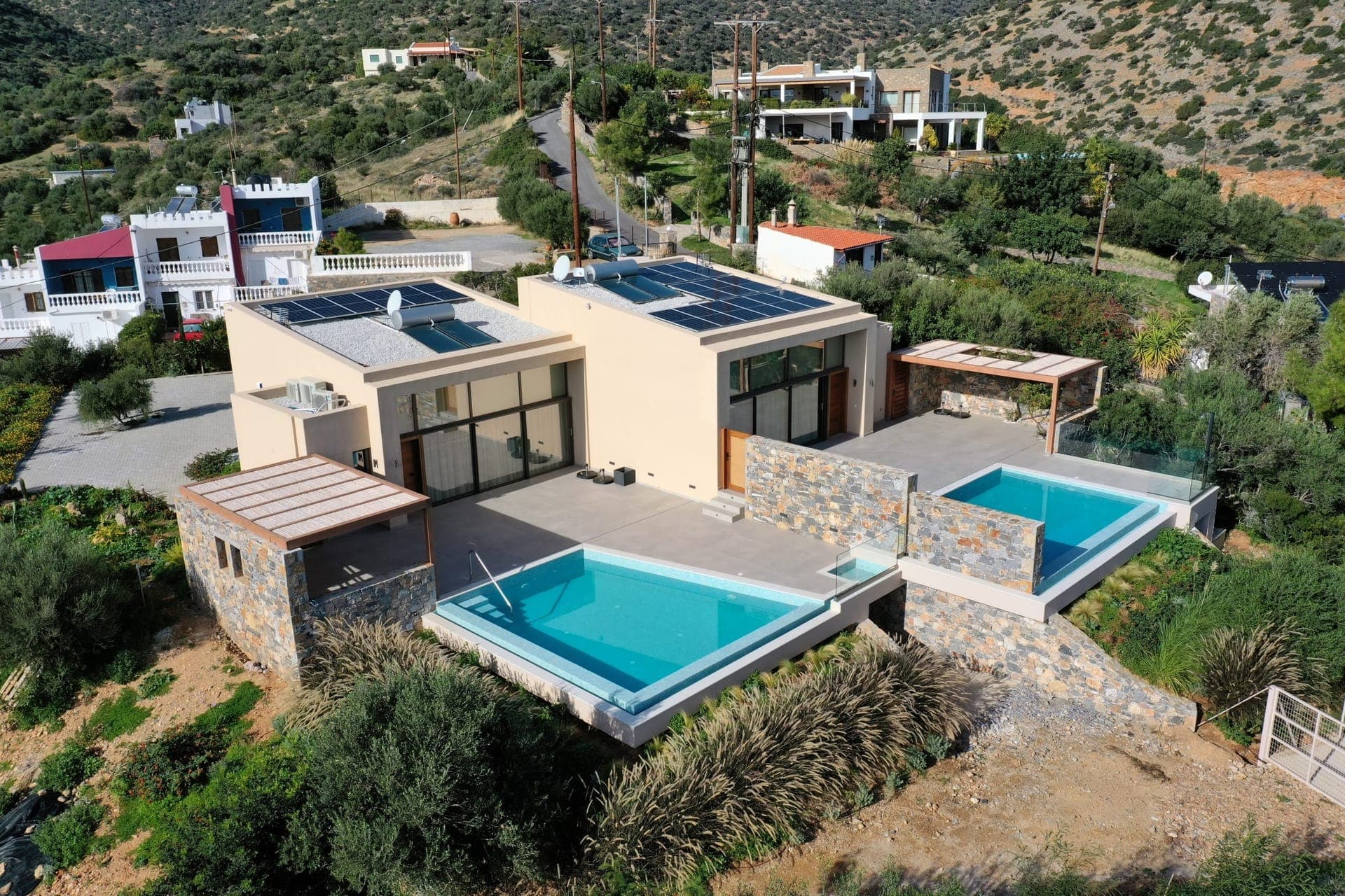 properties-MIRABHILLS-1.jpg