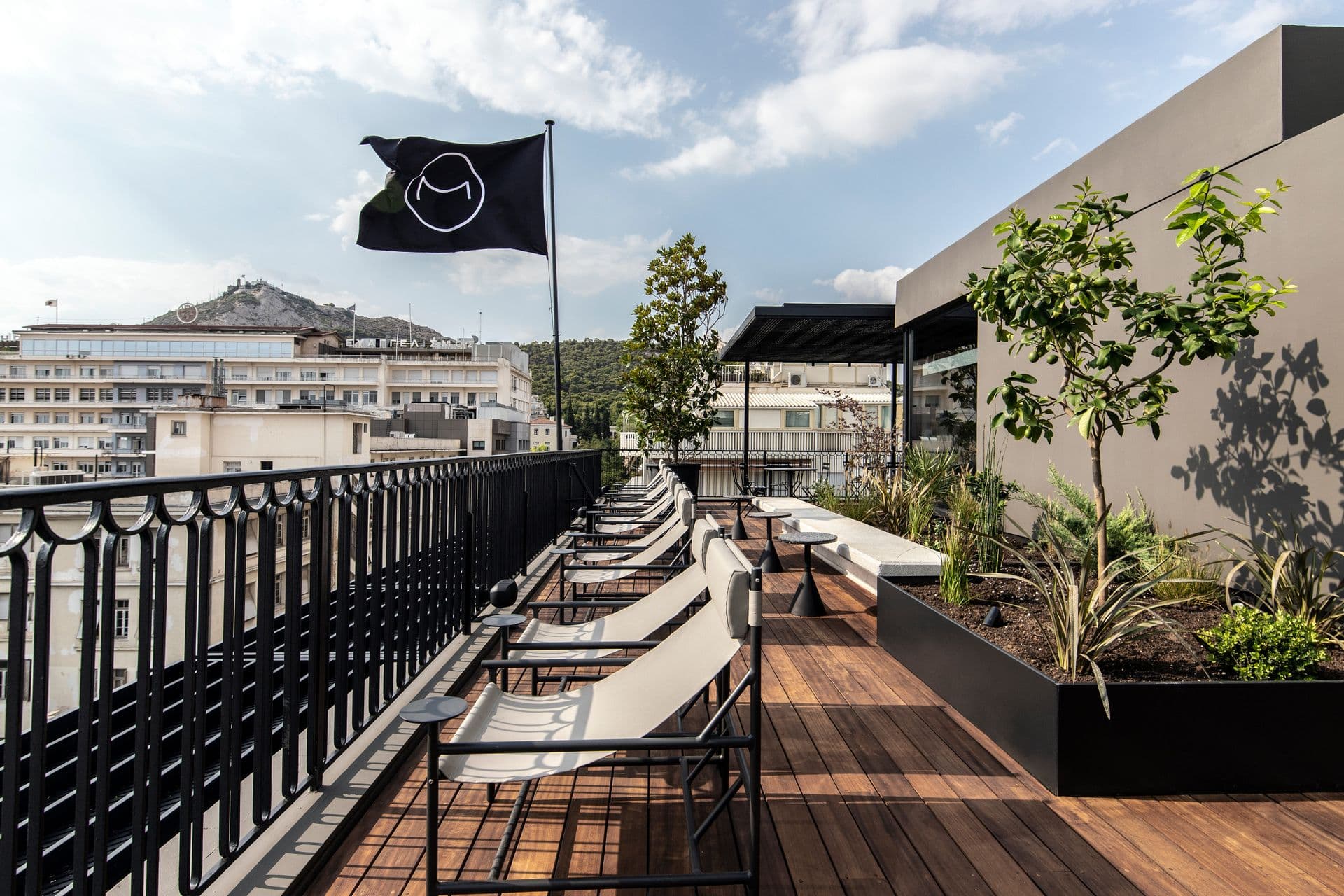 The Modernist Roof Garden