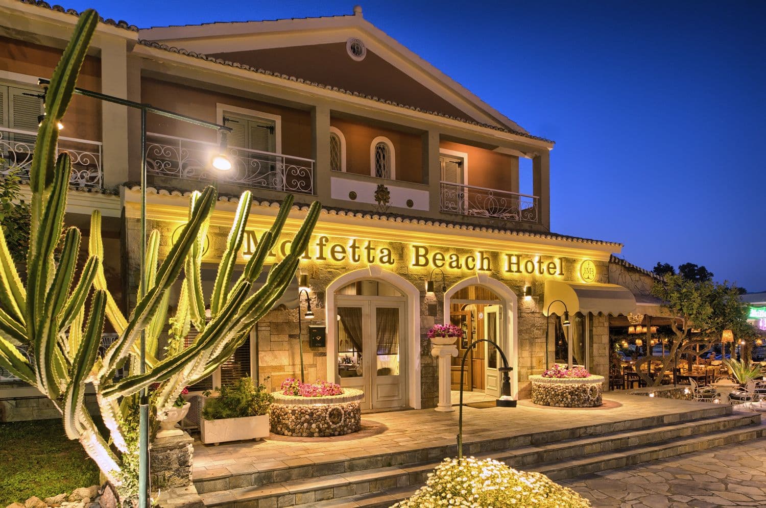 properties-MOLFHOTEL-0.jpg