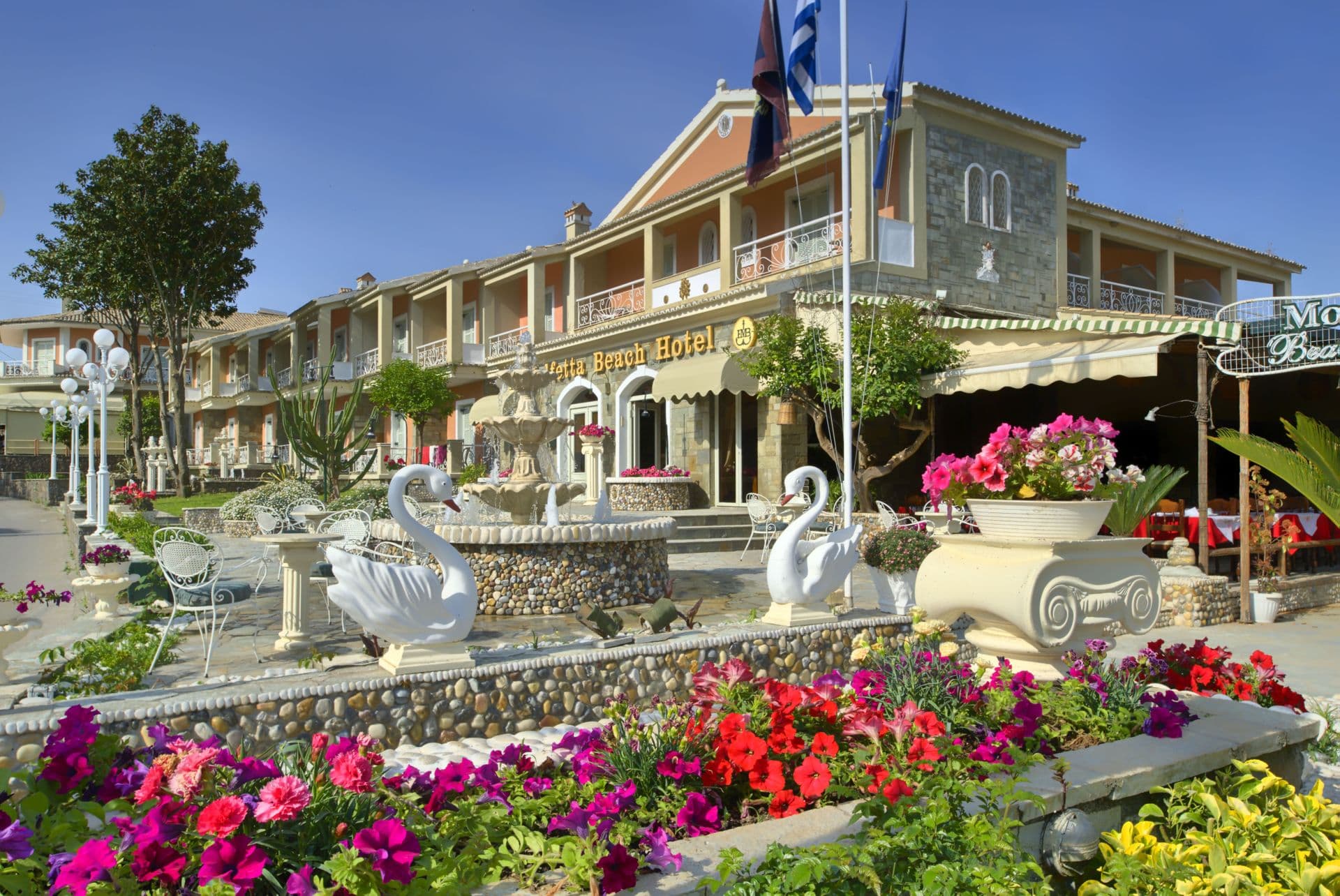 properties-MOLFHOTEL-4.jpg