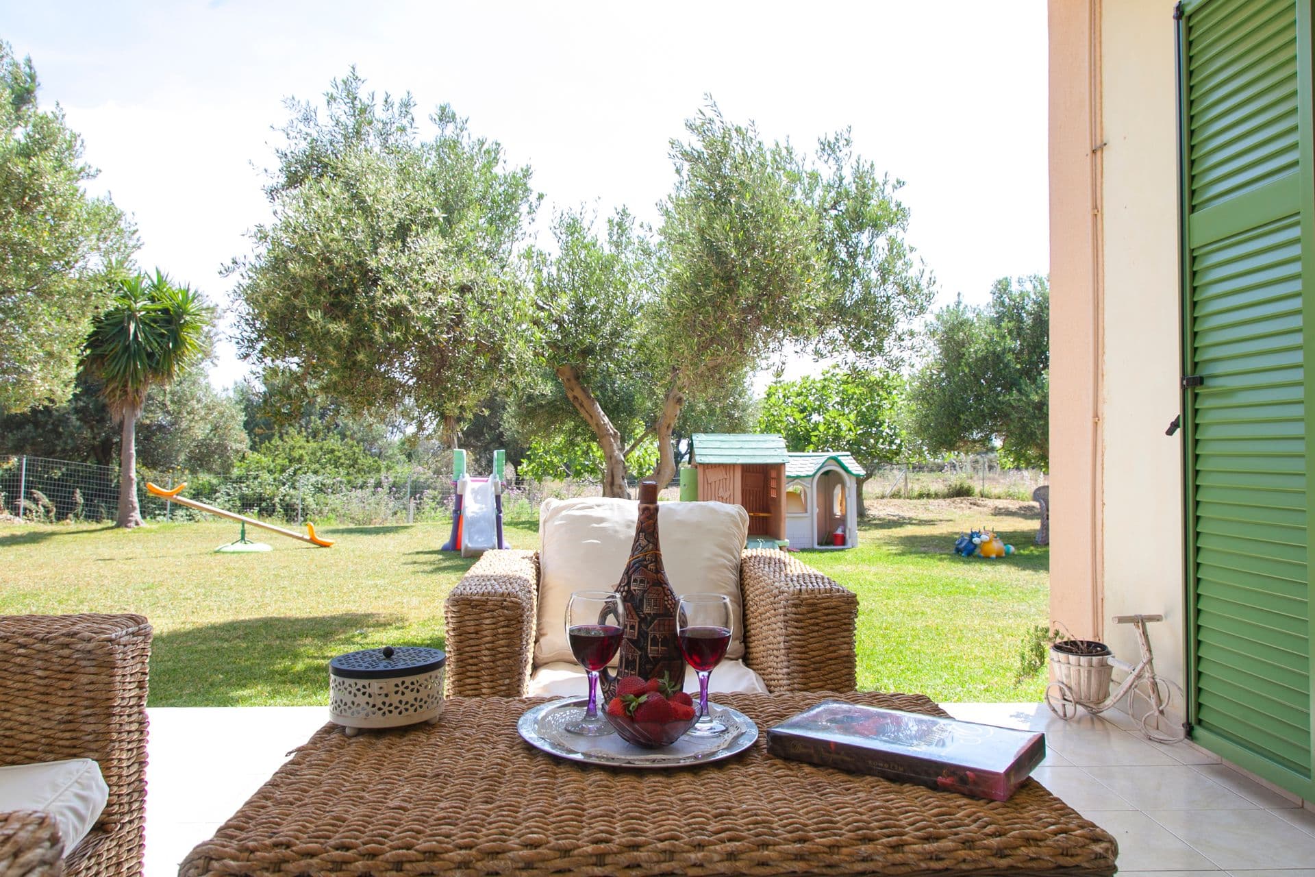 properties-MONAMBELES-0.jpg