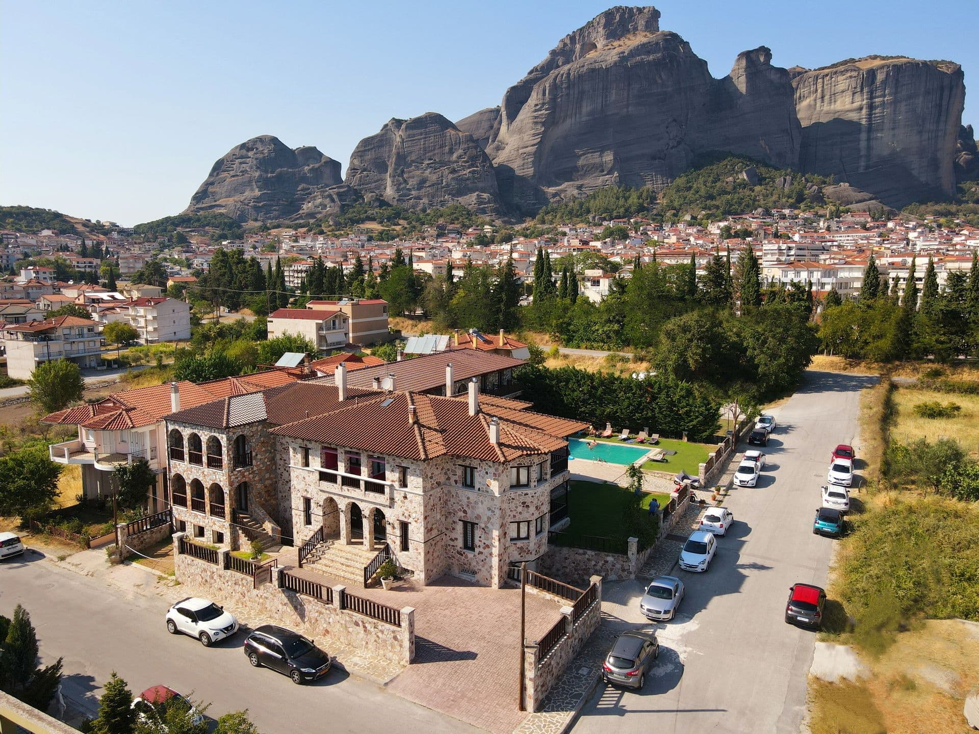 properties-MONASTIRI-0.jpg