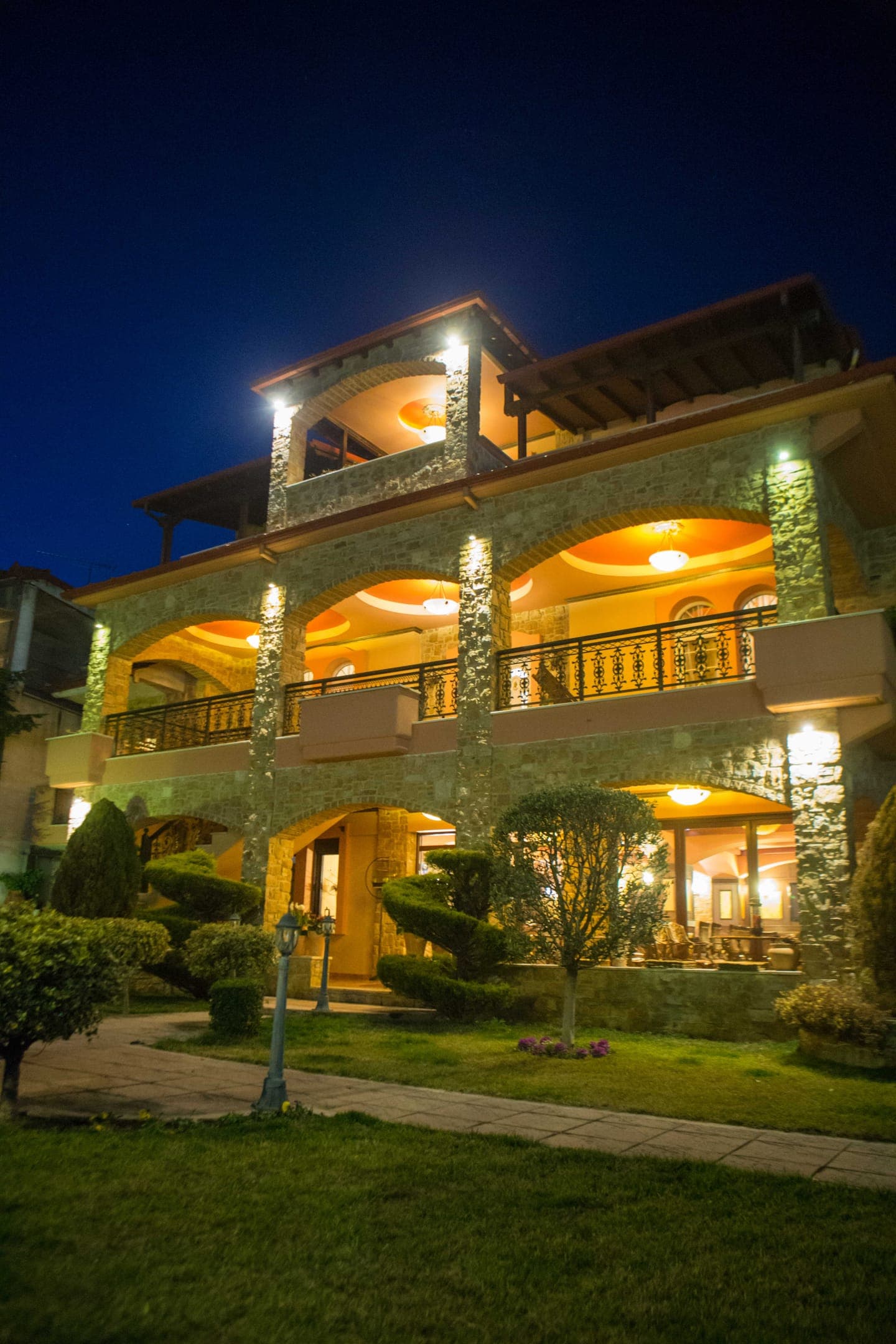 properties-MORFEASG-2.jpg
