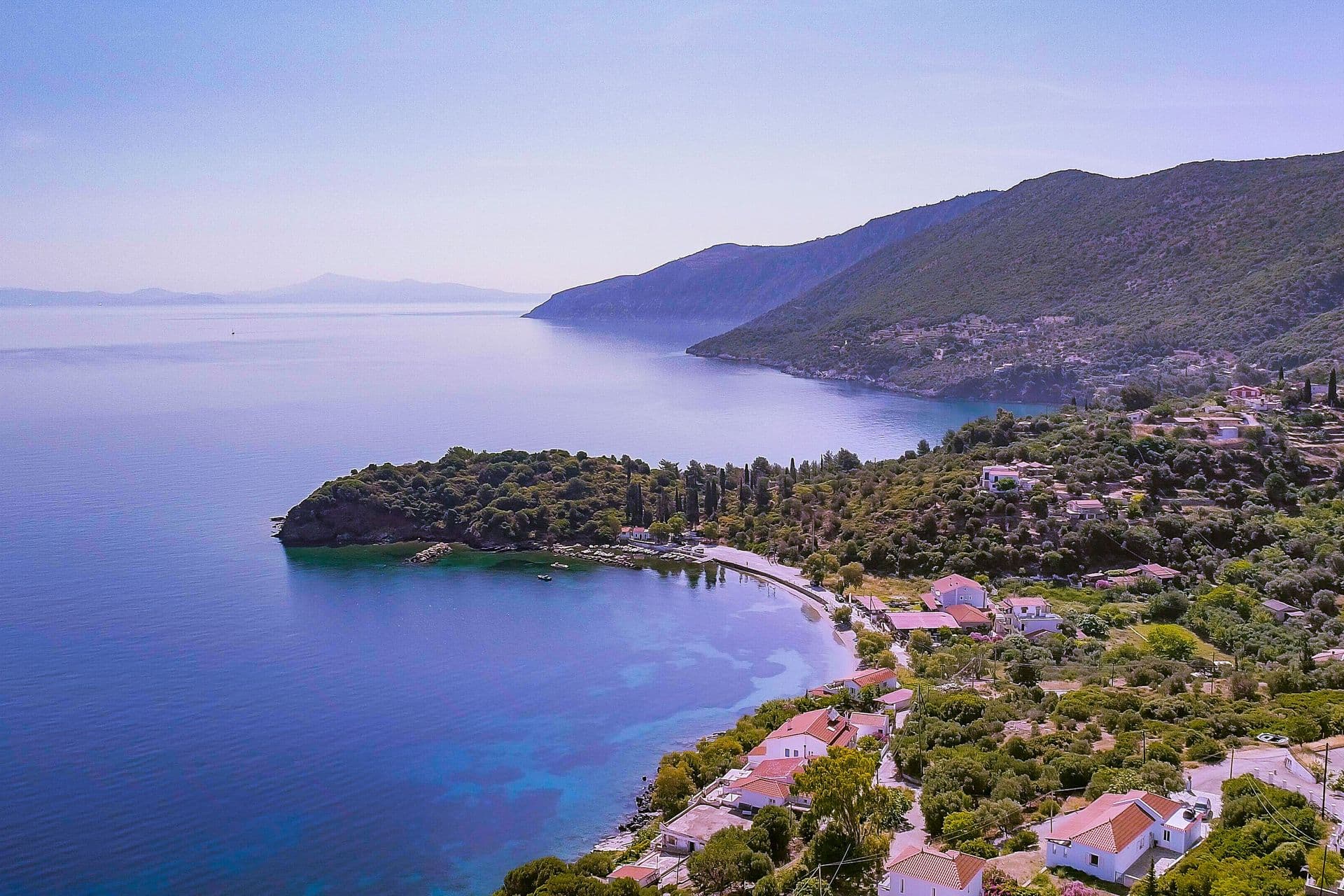 properties-MOUZAKISVI-1.jpg