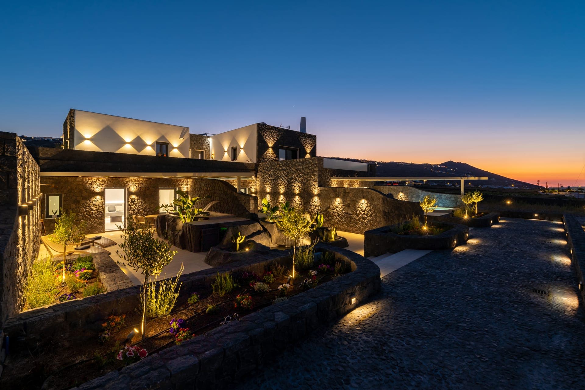 properties-MPERESVIL-1.jpg