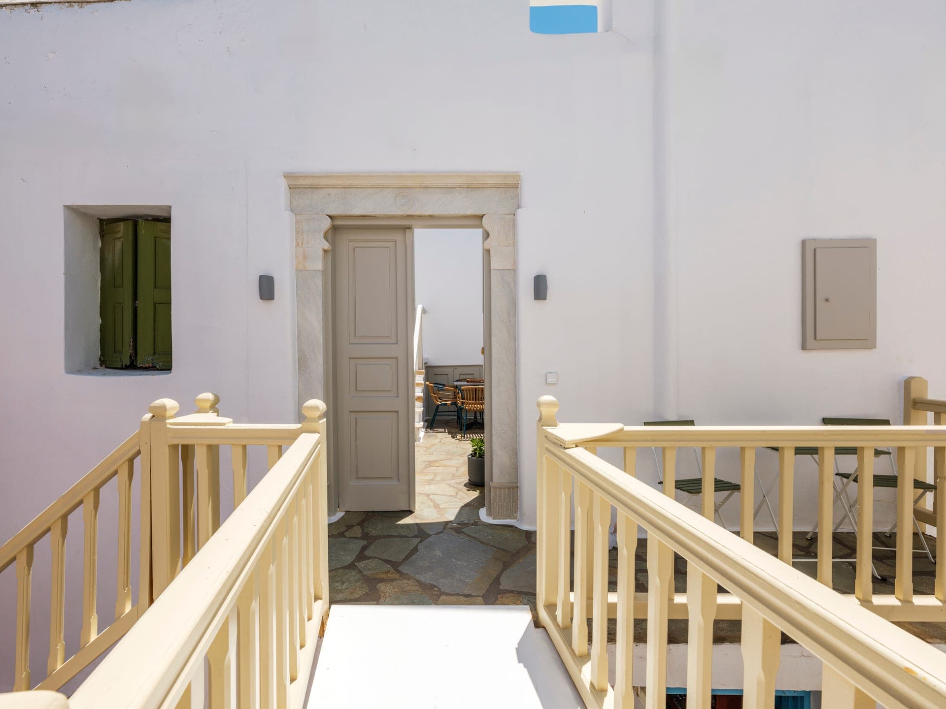 properties-MRMRSMYCON-3.jpg