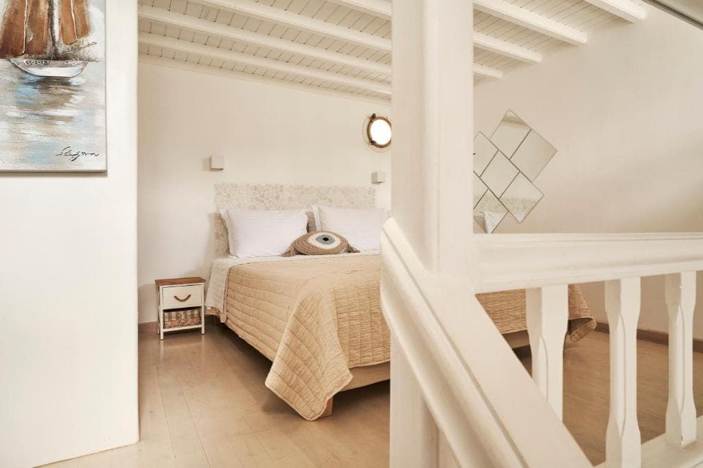 properties-MYKONCITY-0.jpg