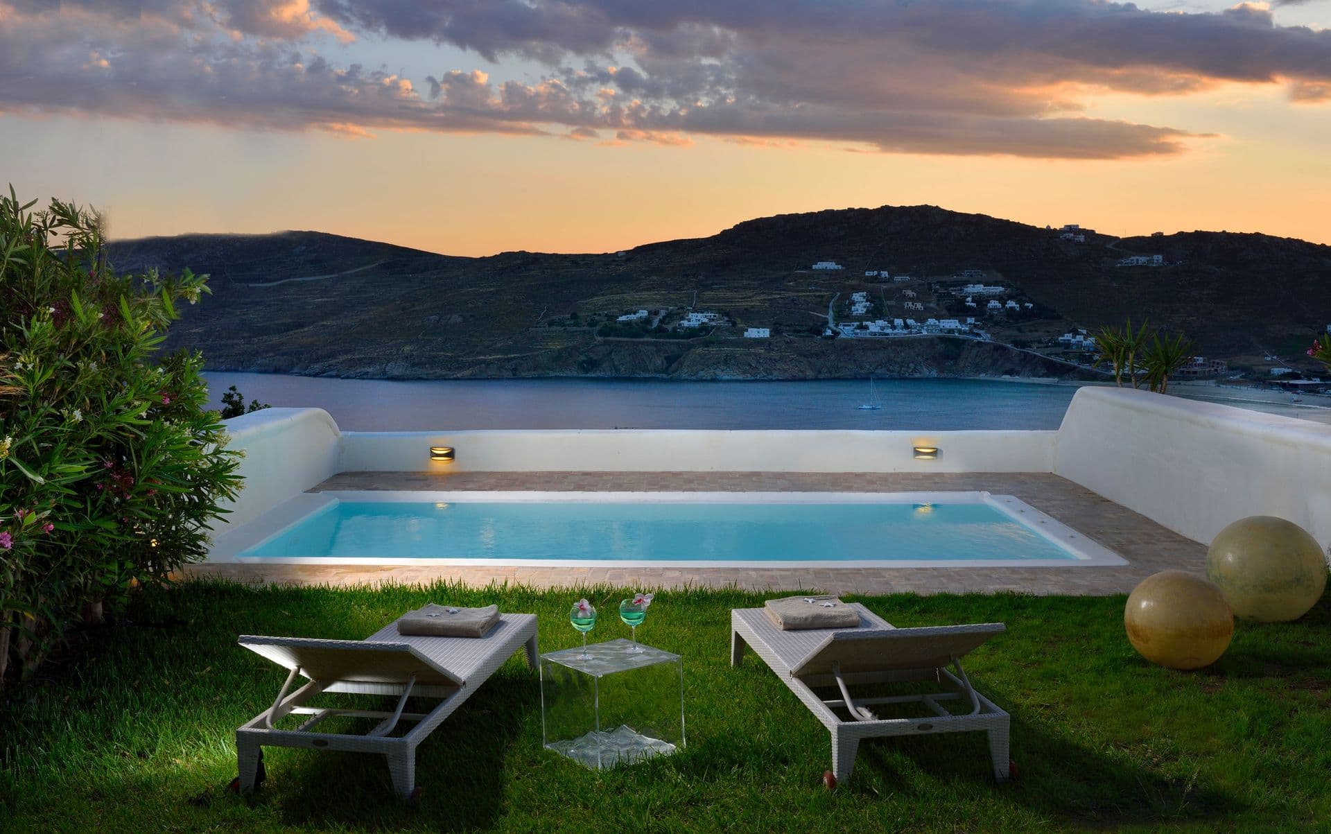 properties-MYKONOSBES-3.jpg