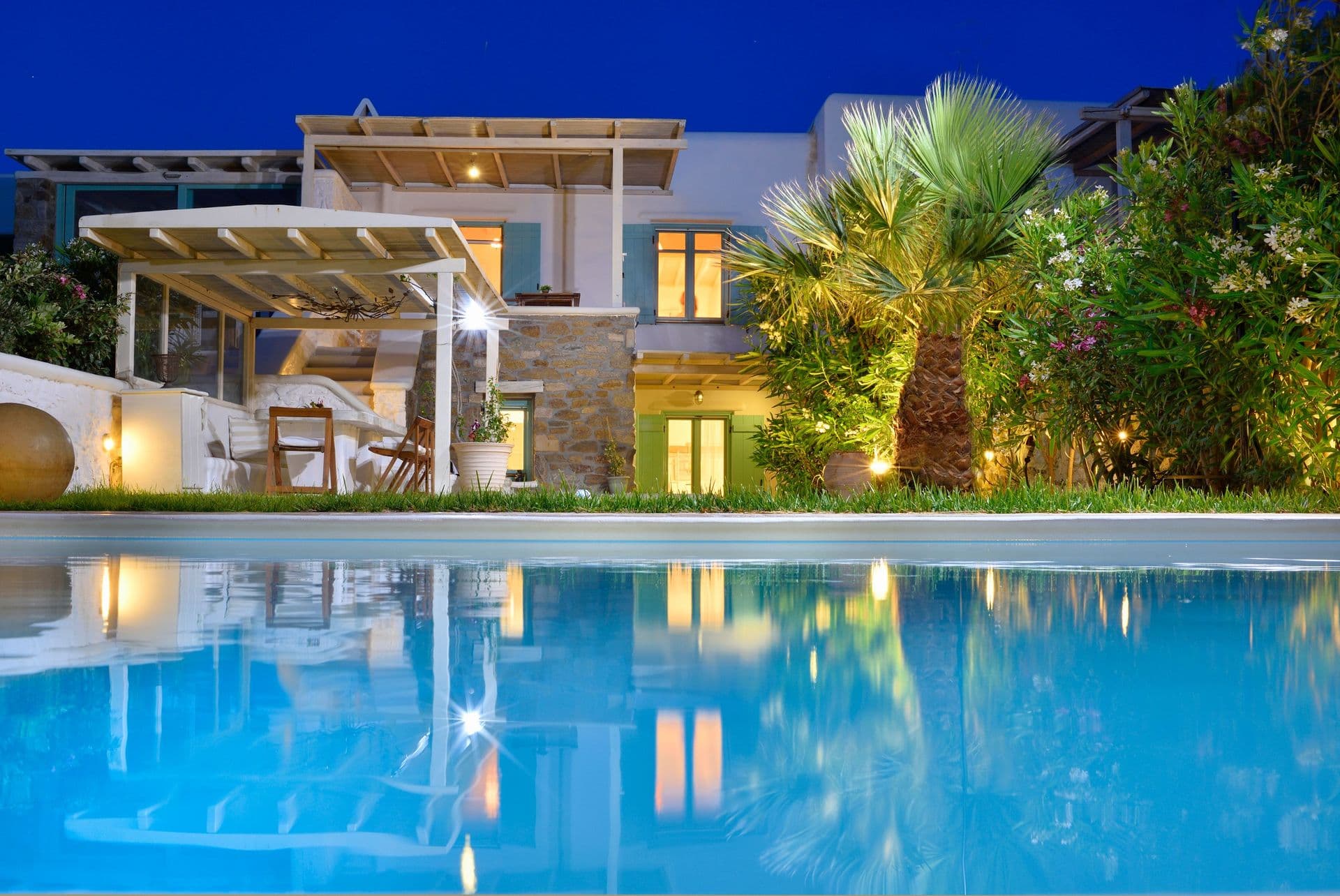 properties-MYKONOSBES-4.jpg