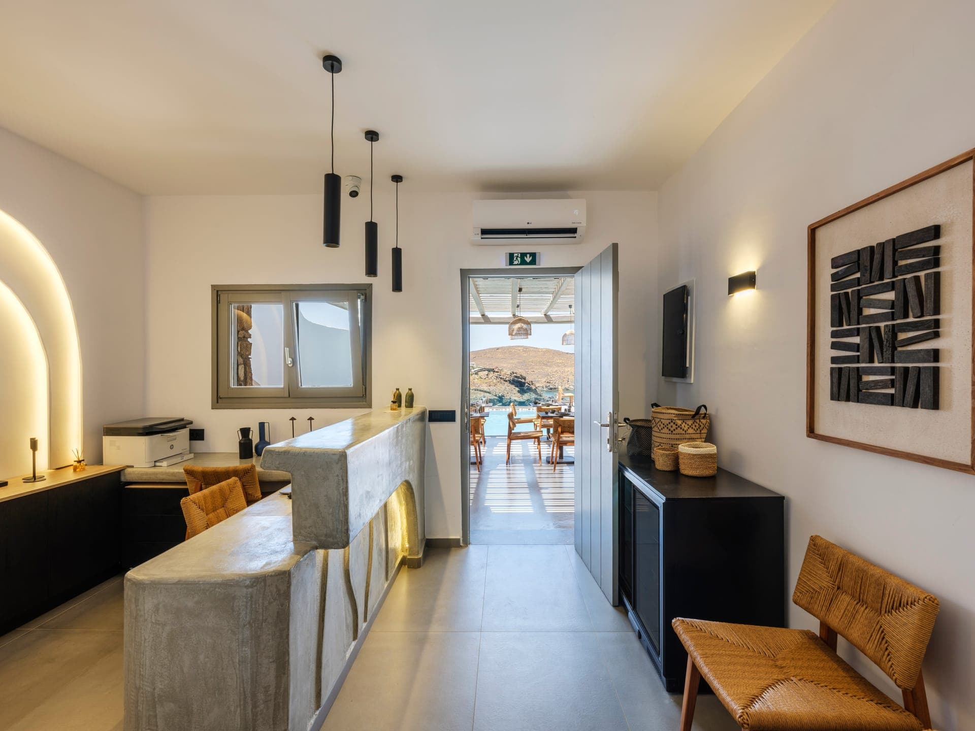 properties-MYKONOSRES-1.jpg