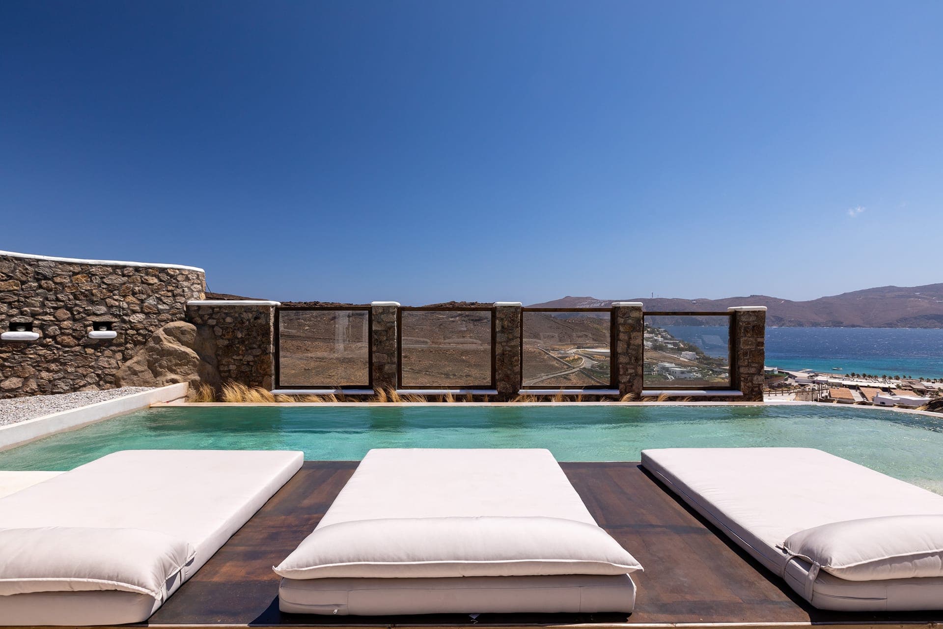 properties-MYKONPANV-0.jpg