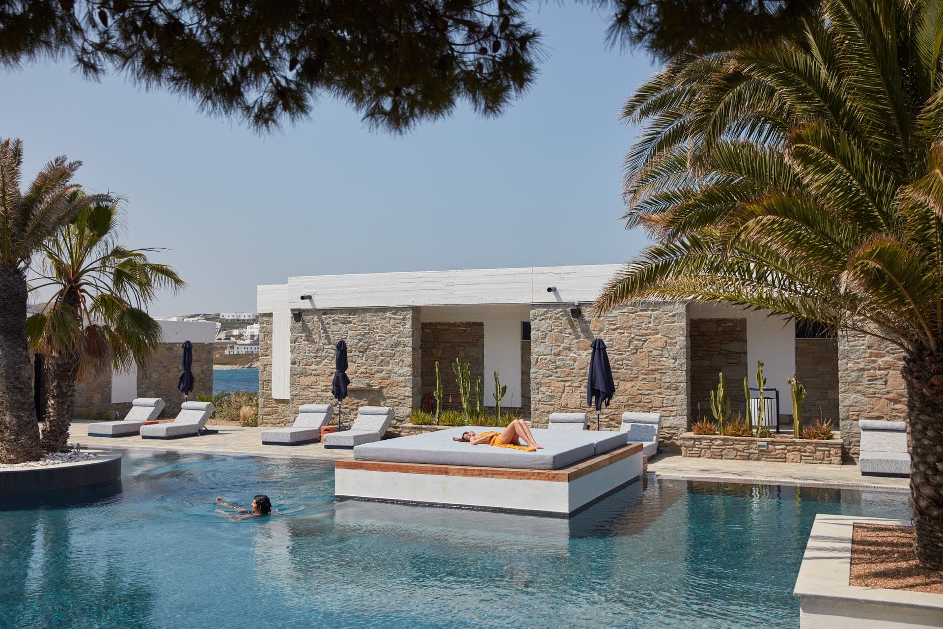 properties-MYKTHEOXEN-1.jpg