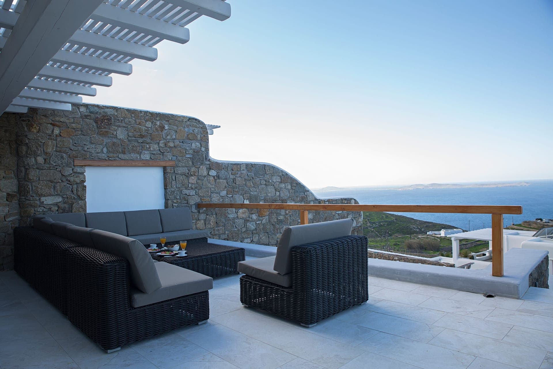 properties-MYLUXVILL-2.jpg