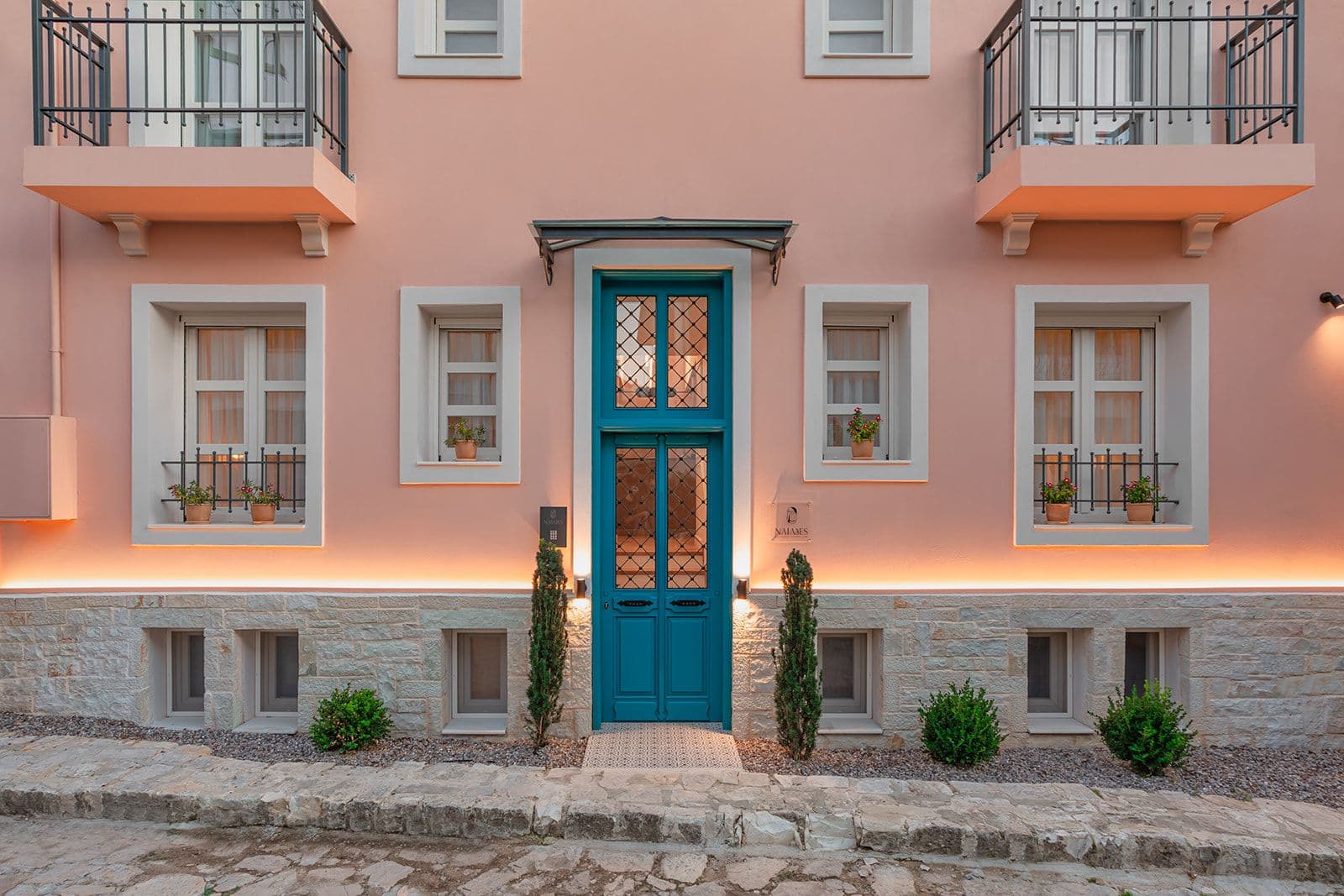 properties-NAIADESIOA-0.jpg