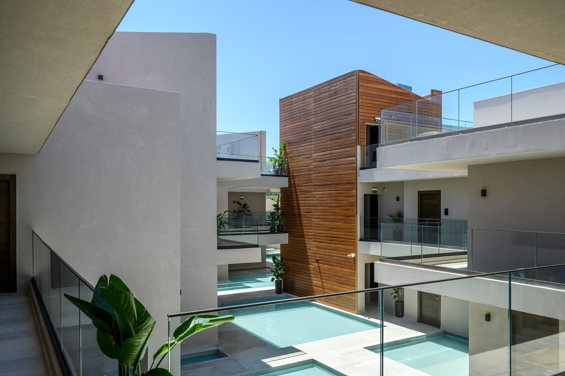 properties-NALURESPA-1.jpg