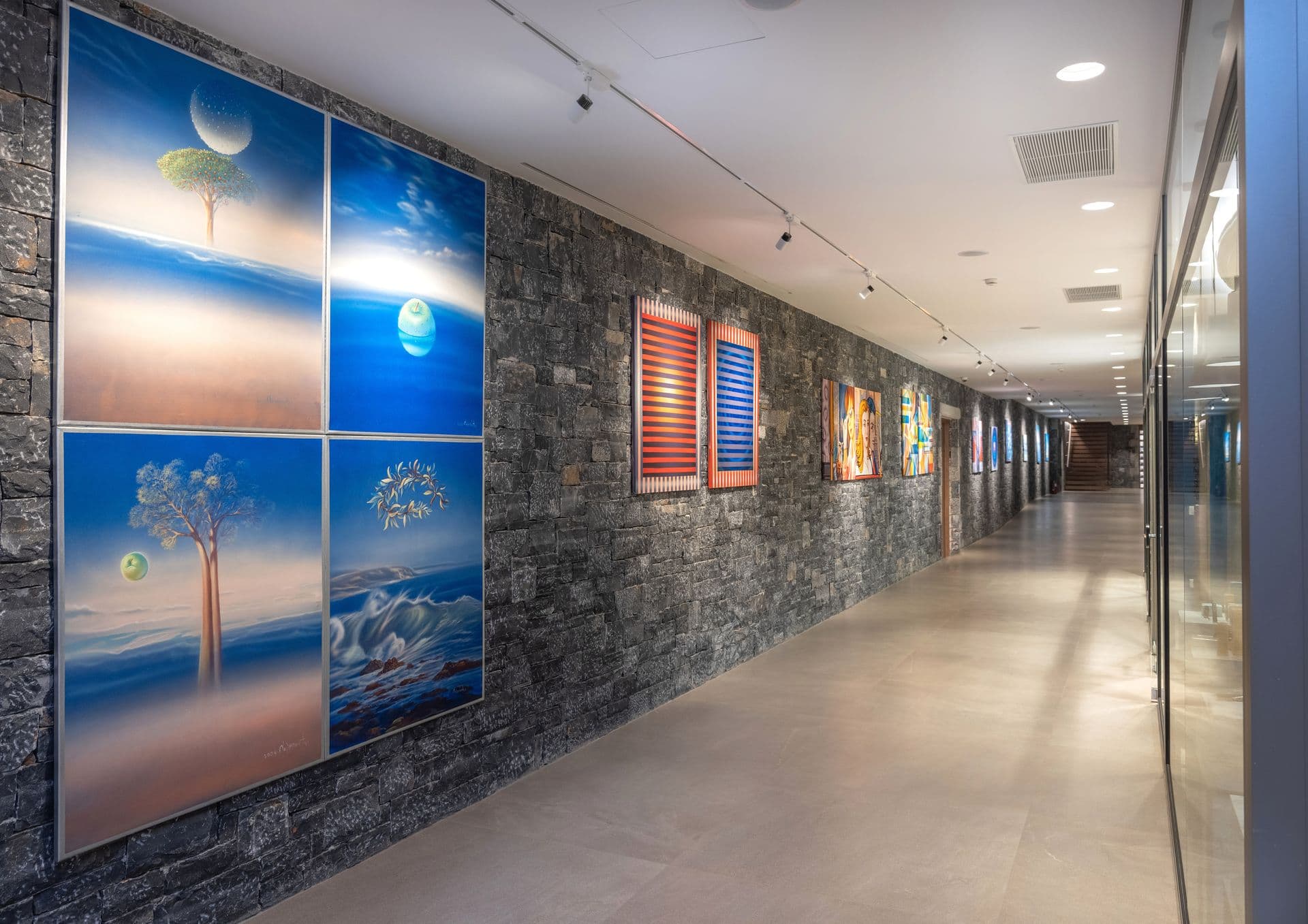 Art Gallery
