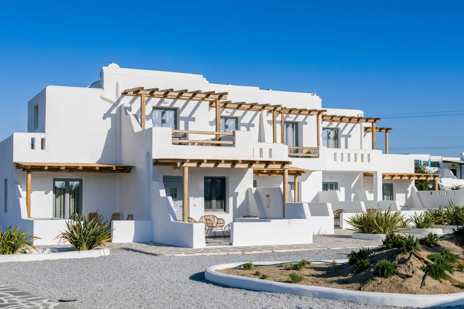 properties-NAXOSFIN-1.jpg