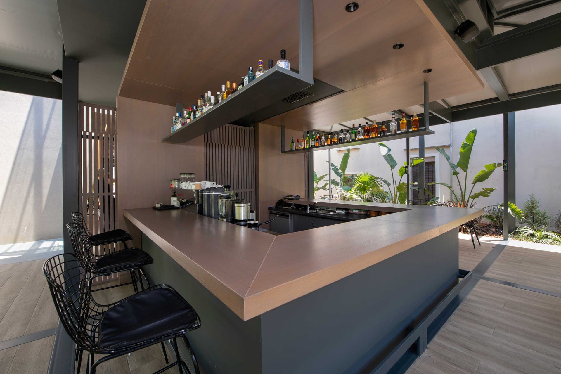 properties-NEARCHOU-2.jpg