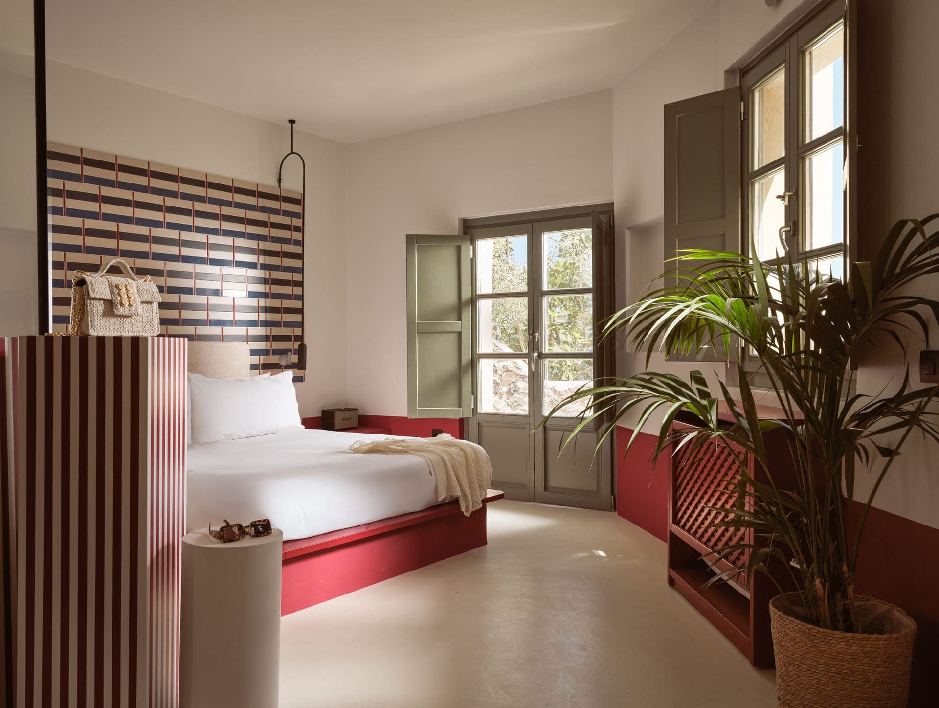 properties-NEEMAMAIS-1.jpg