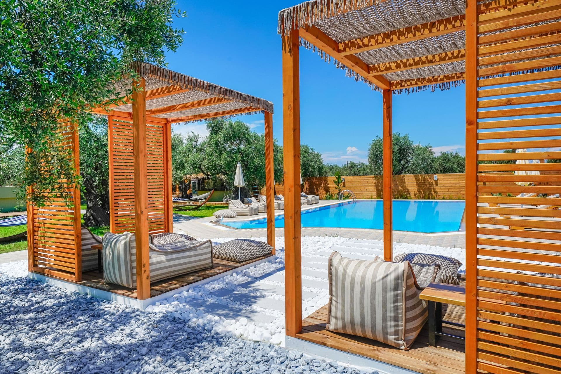 properties-NEFELIFRES-2.jpg