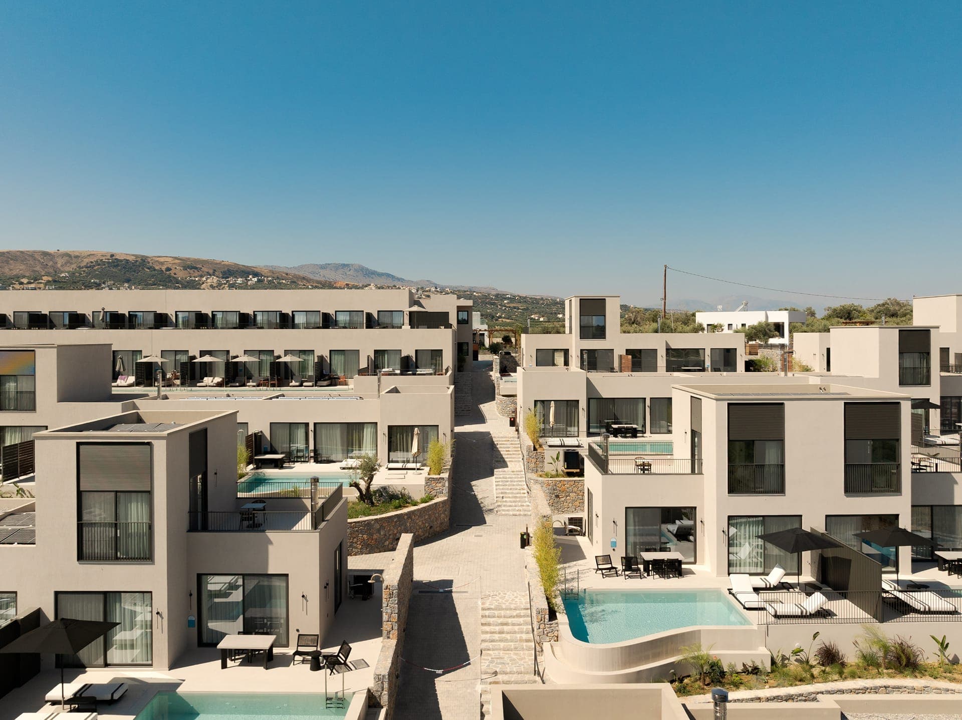 properties-NEMESLOWL-1.jpg