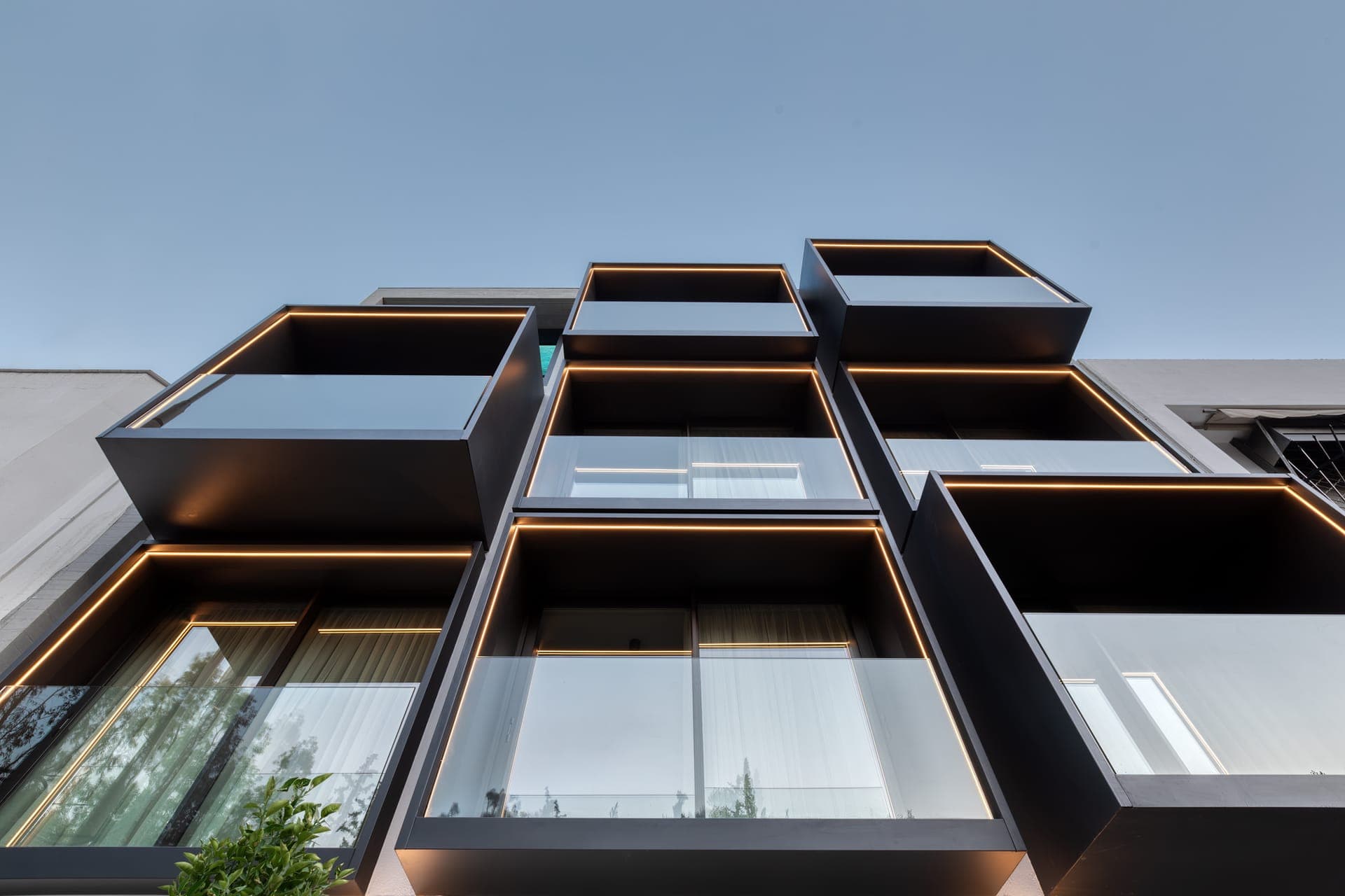 properties-NEOMA-2.jpg