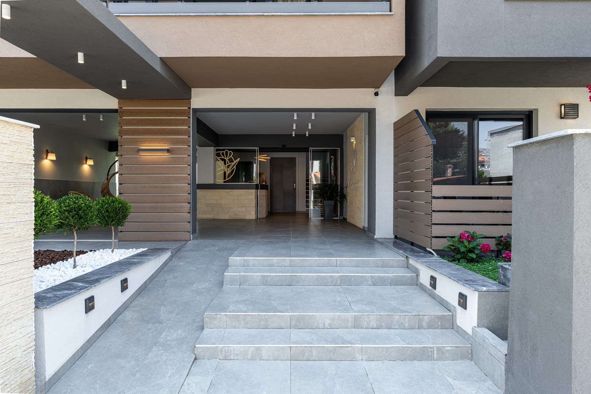 properties-NERIUMAPAR-4.jpg