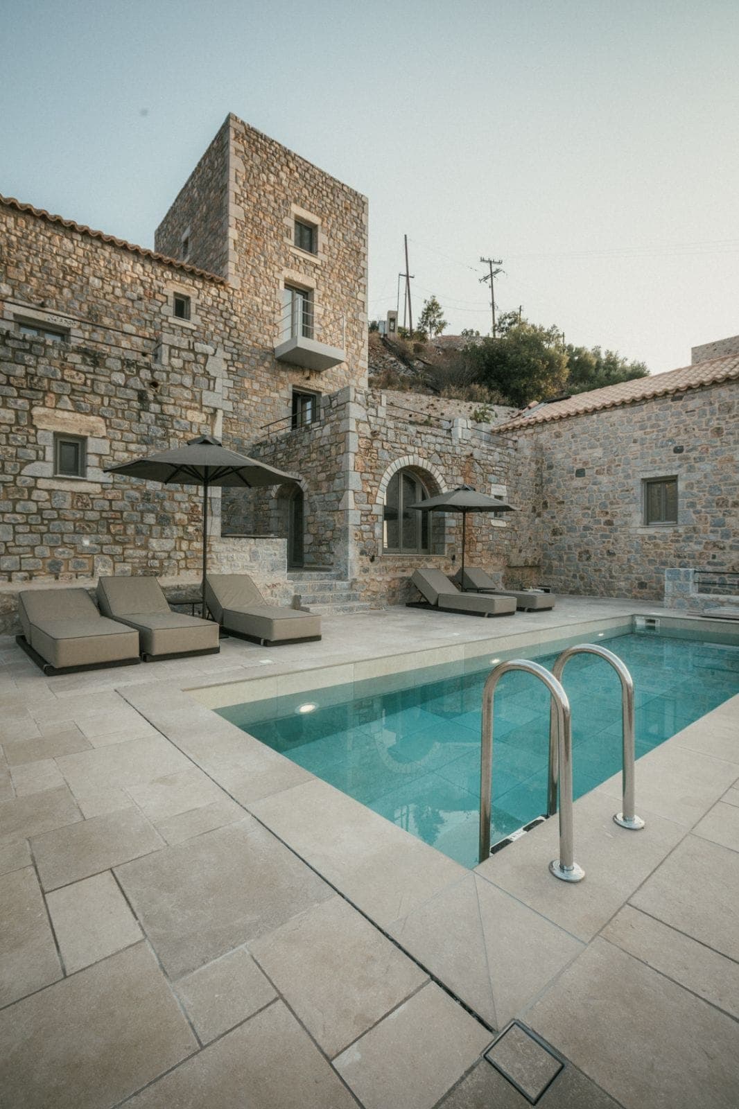properties-NESTLIMENI-2.jpg