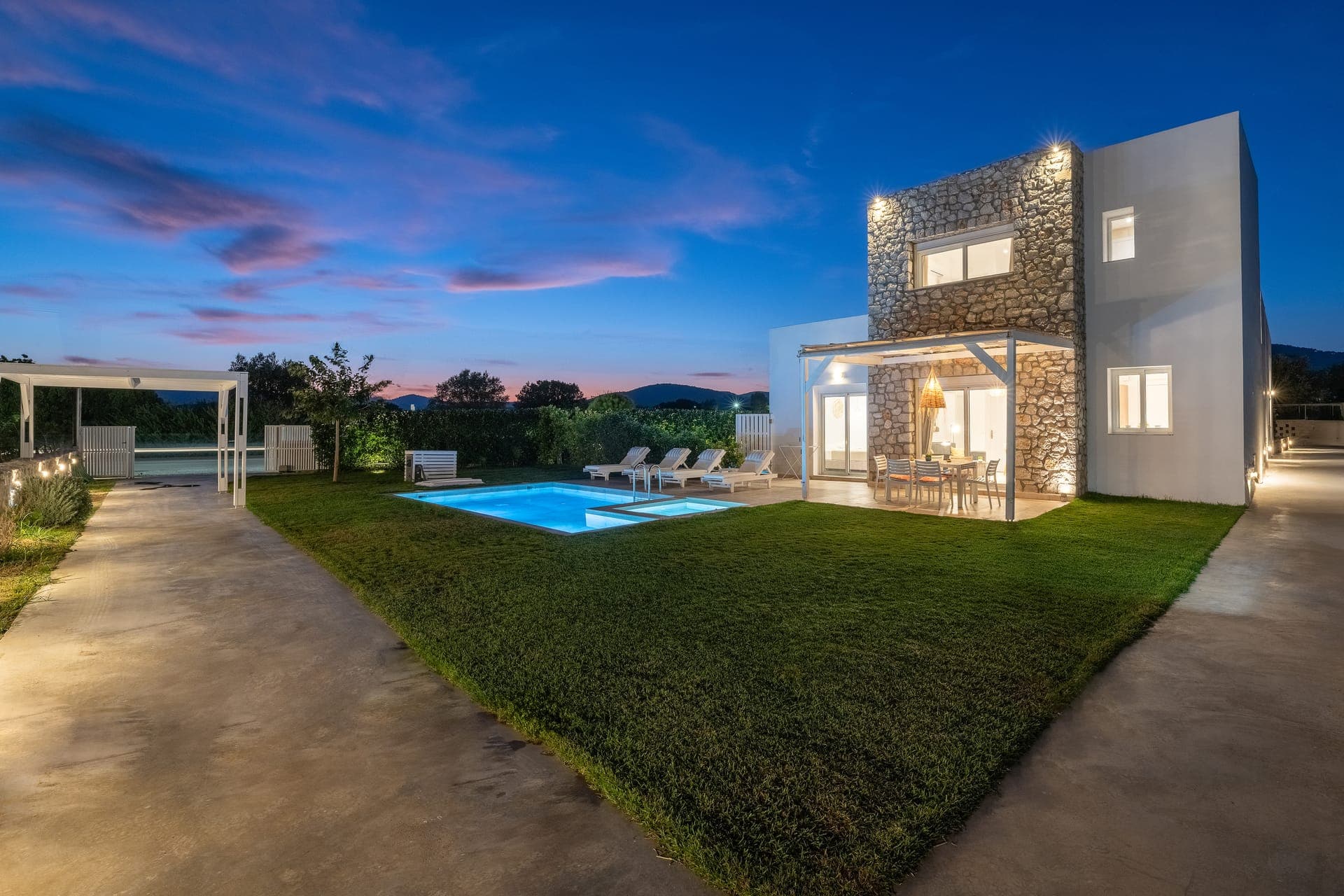 properties-NEWOSSIANO-1.jpg