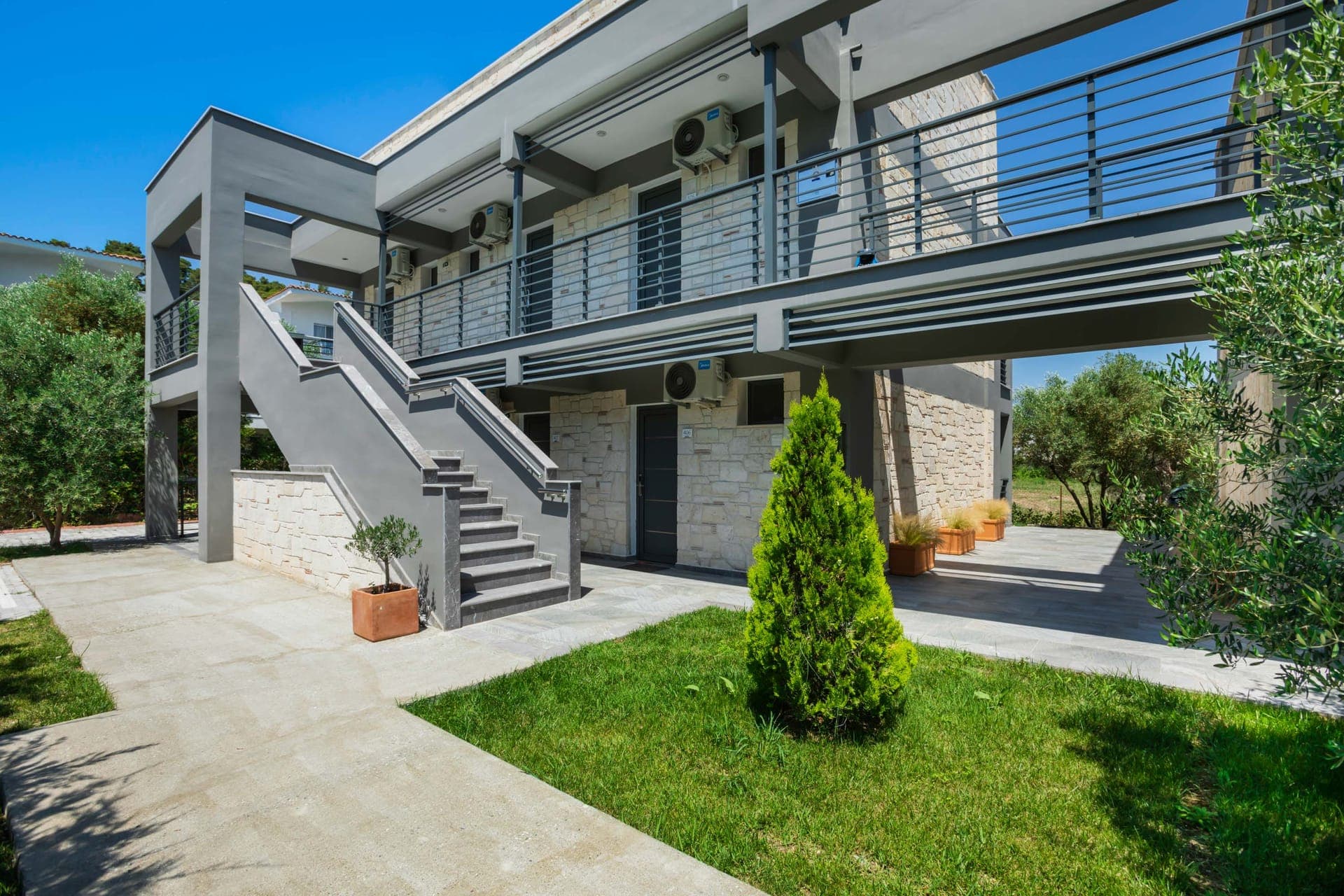 properties-NEWSTORY-0.jpg
