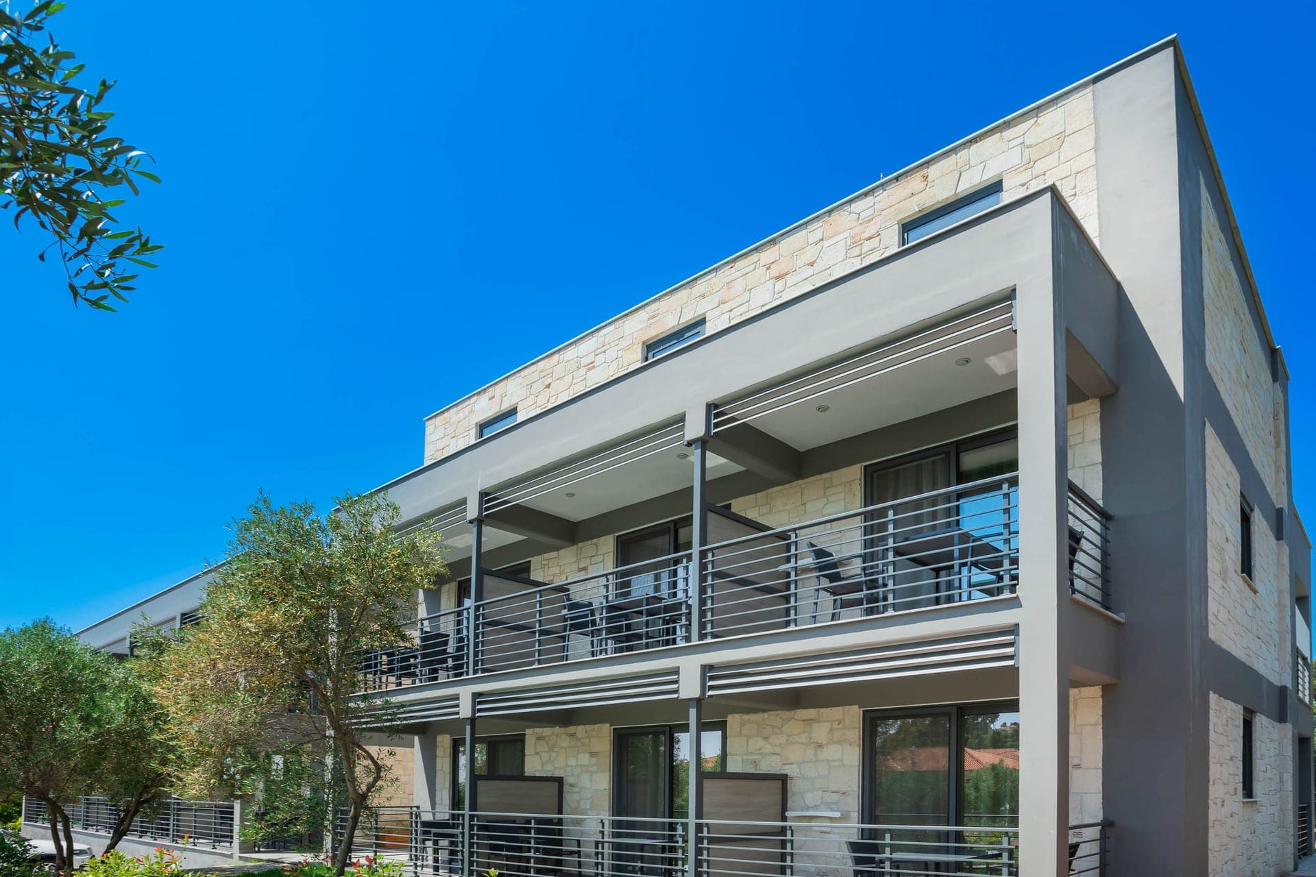 properties-NEWSTORY-2.jpg