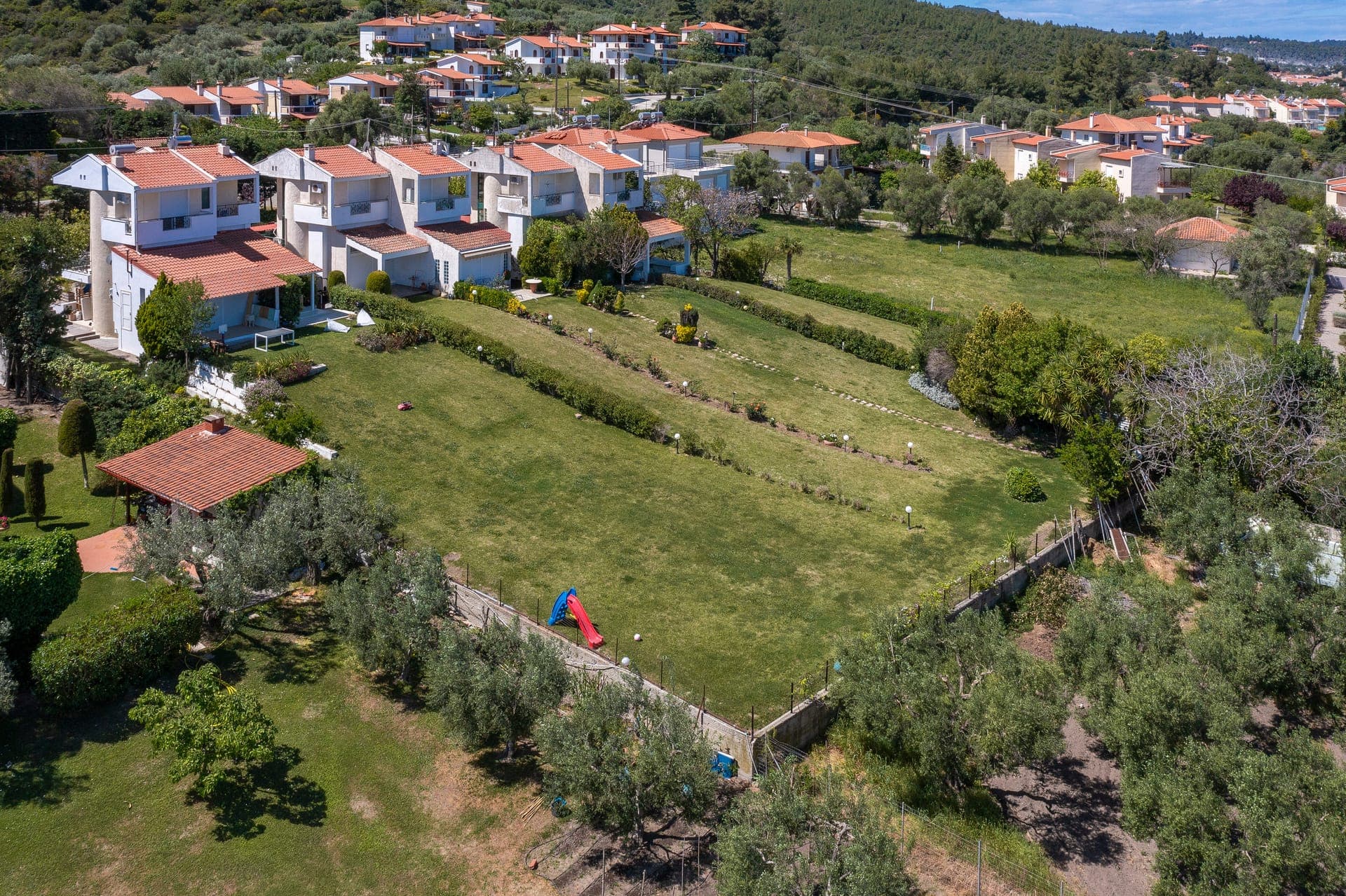 properties-NGSANIVILL-3.jpg