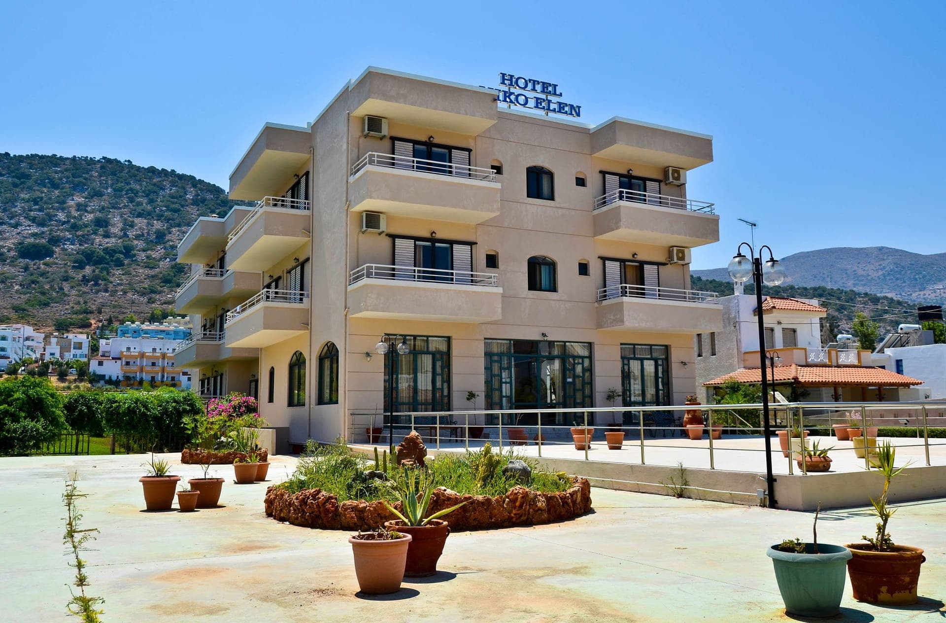 properties-NIKOELEN-0.jpg
