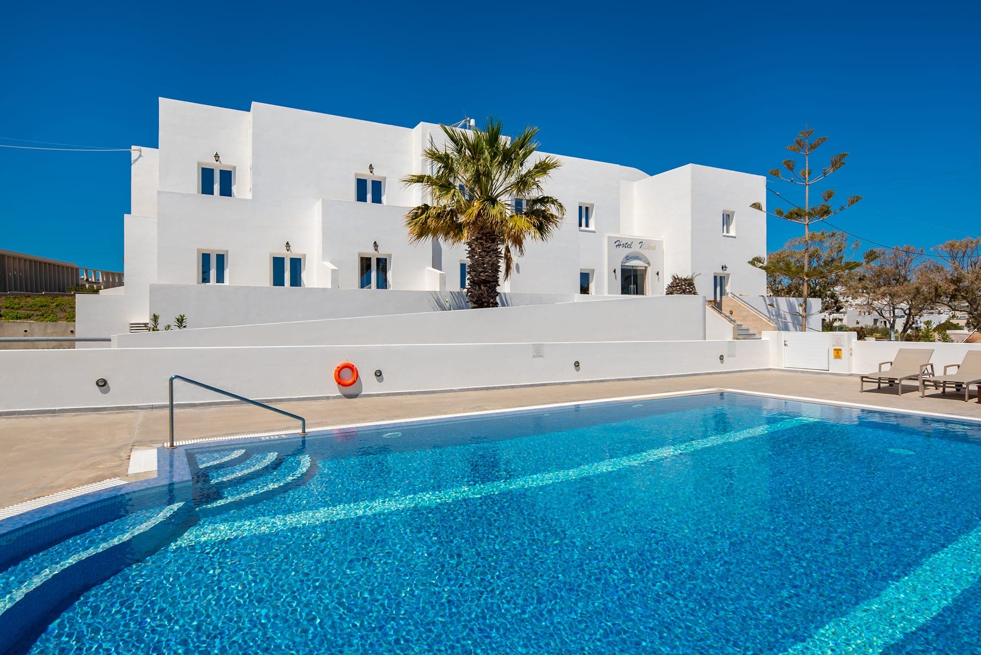 properties-NIKOSANTOR-3.jpg