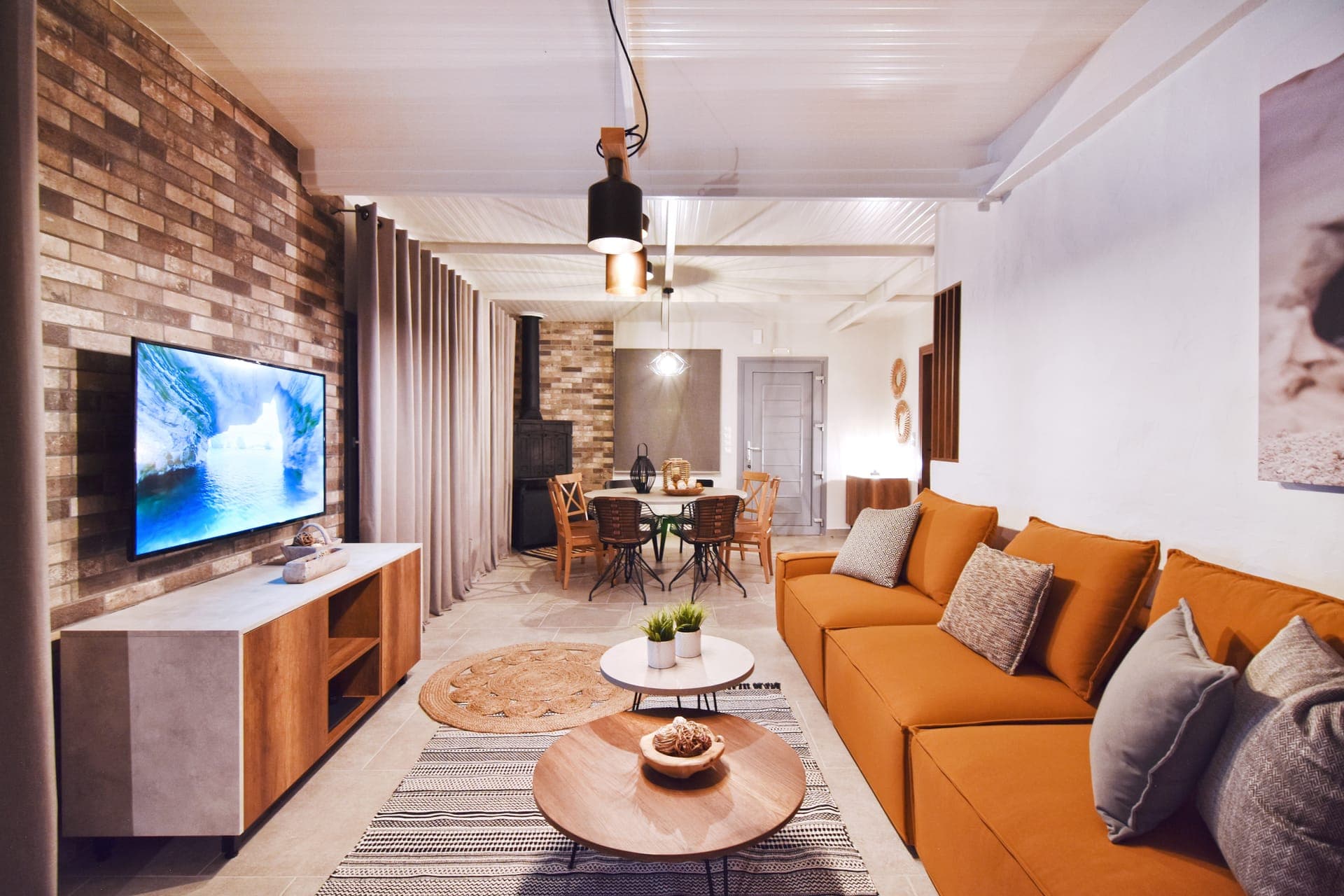 properties-NINOCOUNTR-1.jpg