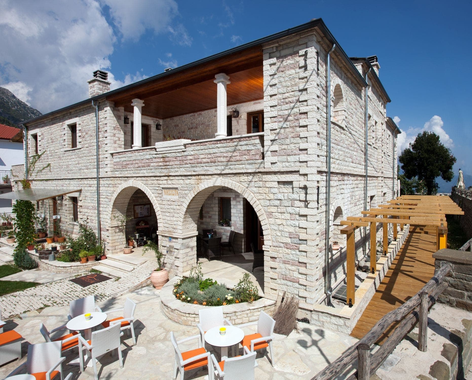 properties-NISISTA-2.jpg