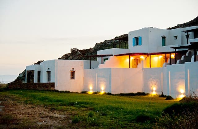properties-NOATINOS-1.jpg