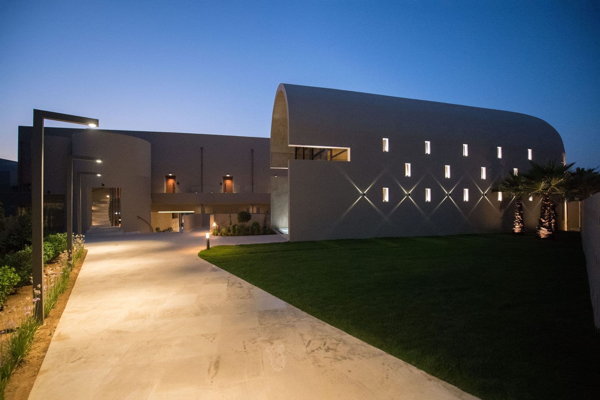 properties-NORUZ-2.jpg