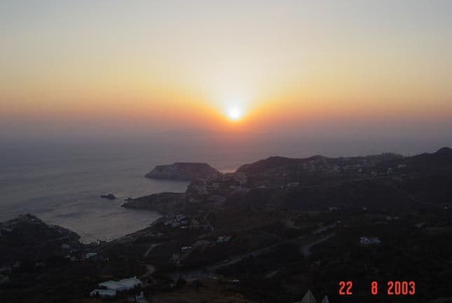 villa in Crete Agia Pelagia Heraklion Knossos Rethimnon hotel apartment studio swimming pool activity activities diving hikking snorkeling sailling boat mountain hill Chania villas photographer sea view