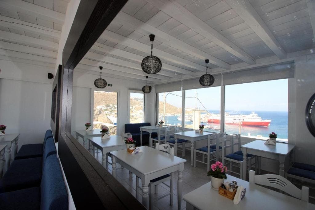 properties-OCEANIAVIL-2.jpg
