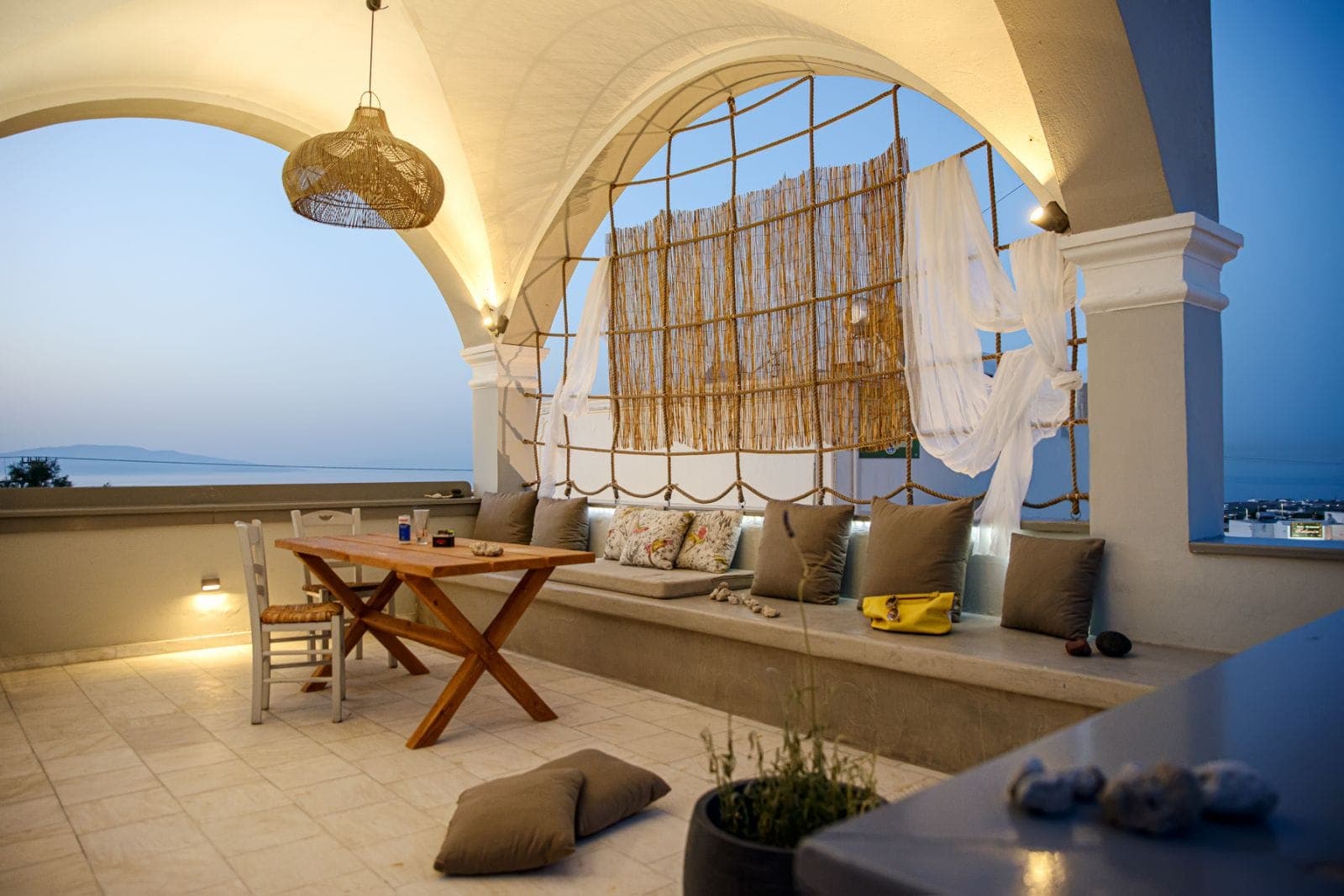properties-OIAHOSTEL-0.jpg