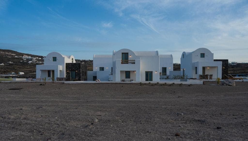 properties-OIAKISS-0.jpg