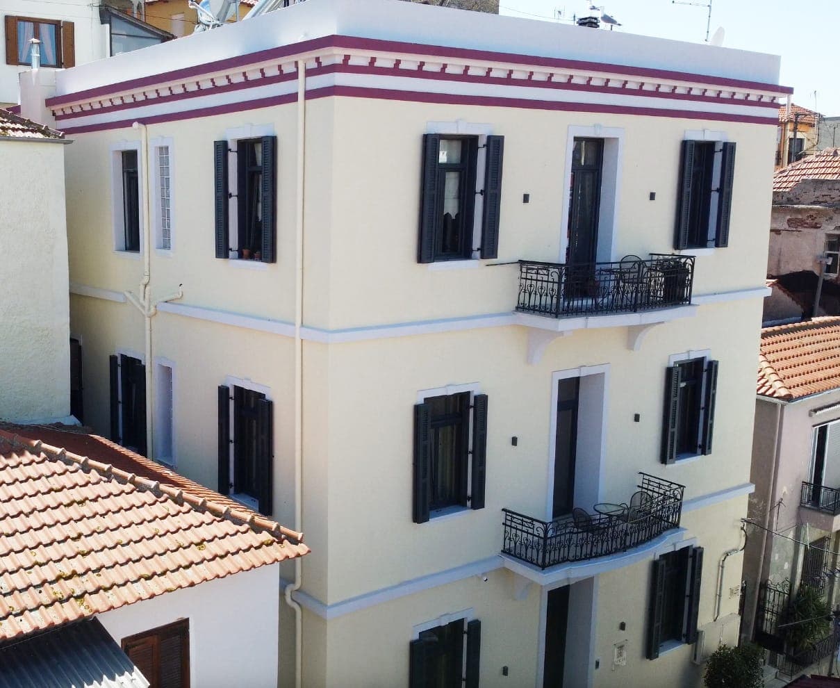 properties-OIKIACLAS-0.jpg
