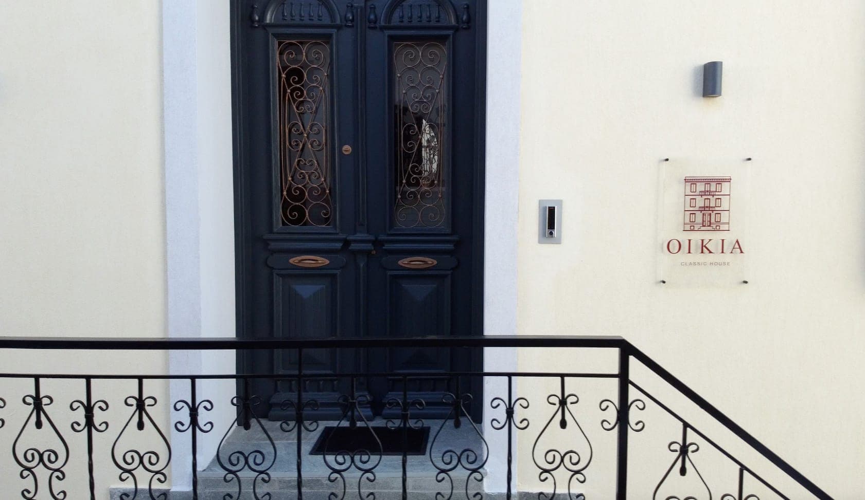 properties-OIKIACLAS-1.jpg