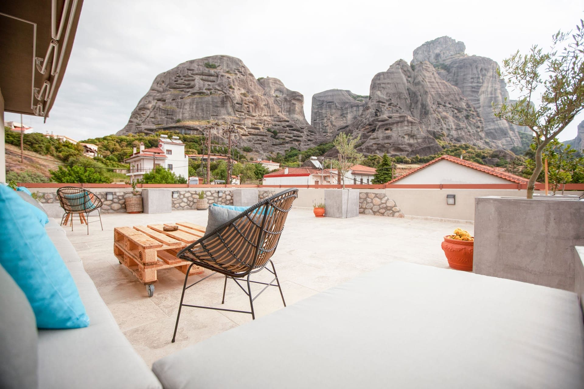 properties-OIKIAGUEST-1.jpg