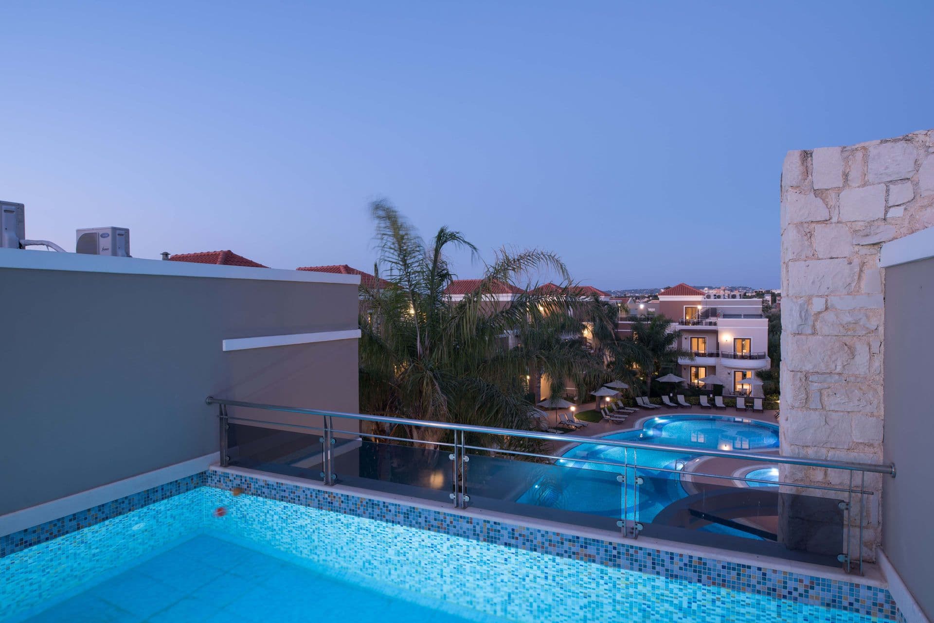 properties-OKEANISGOL-1.jpg
