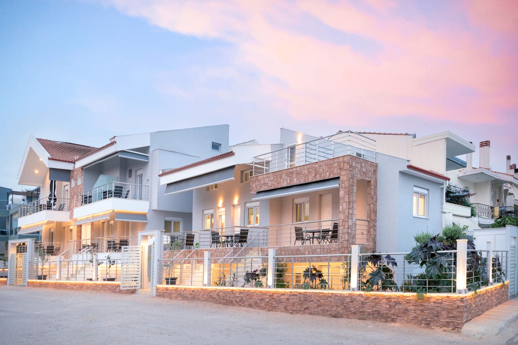 Olive Inn, Nikiti Halkidiki